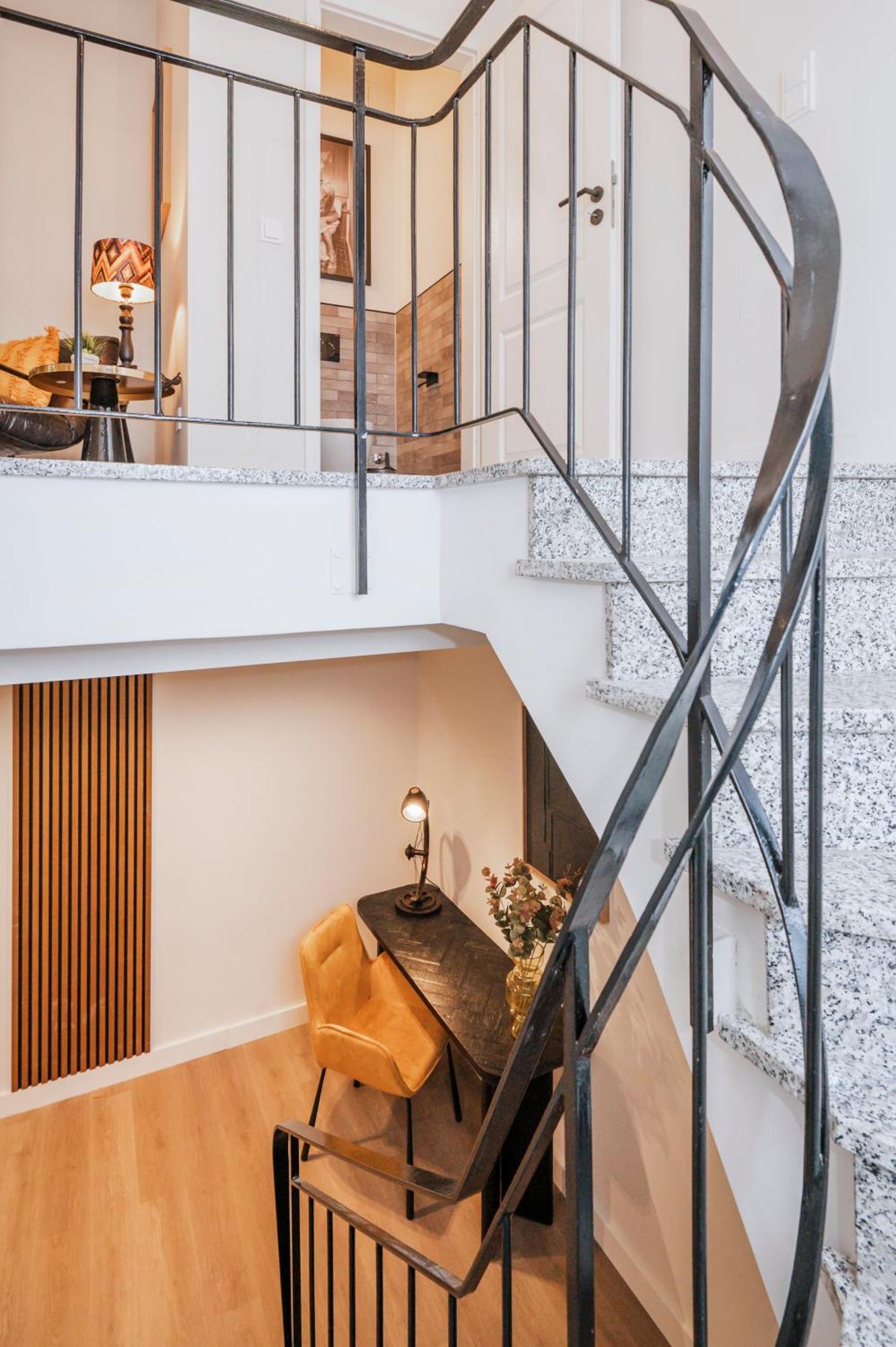S331 - Luxurious Two Bedroom Duplex Apartment In Cologne Exterior photo