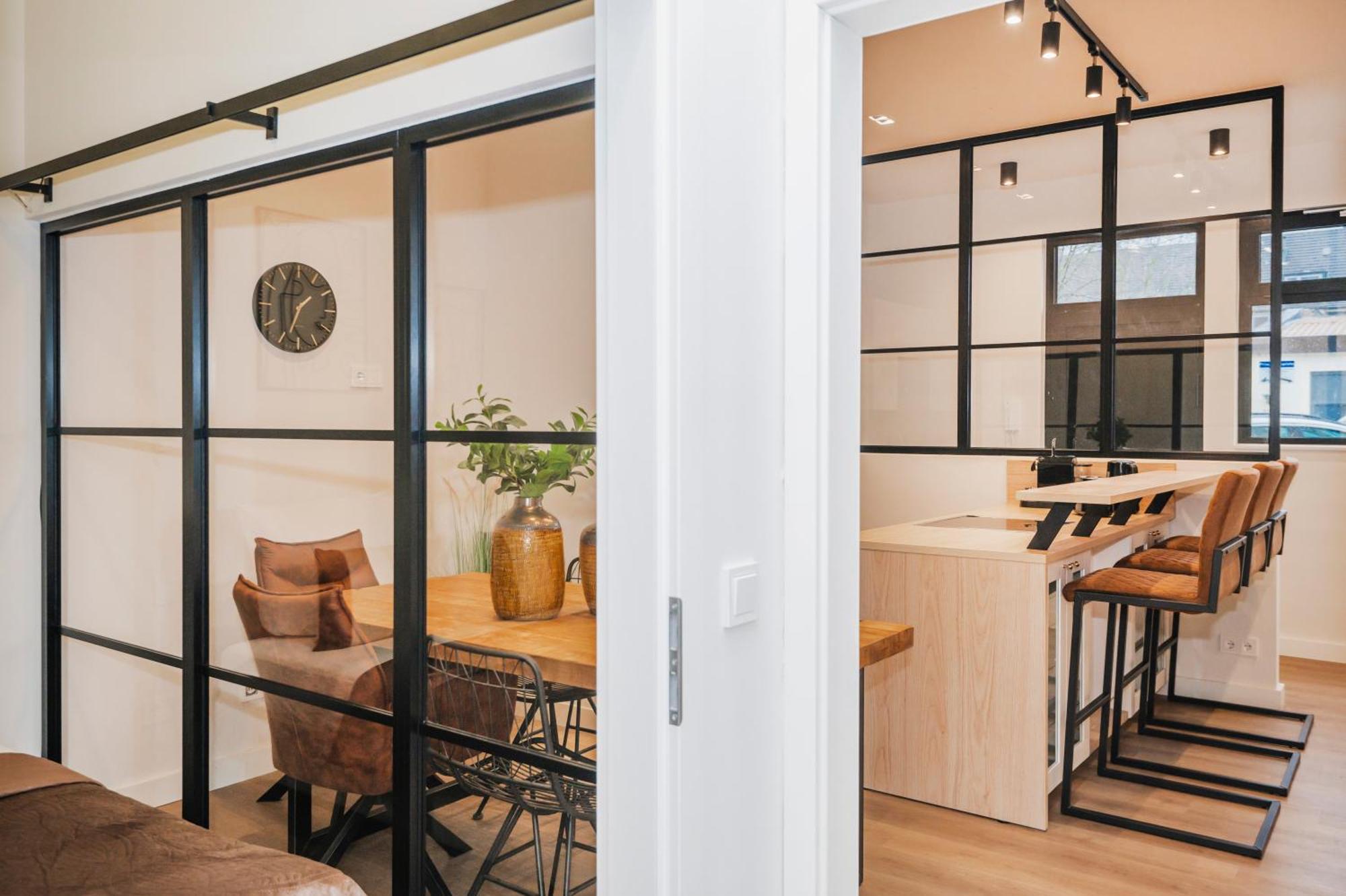 S331 - Luxurious Two Bedroom Duplex Apartment In Cologne Exterior photo