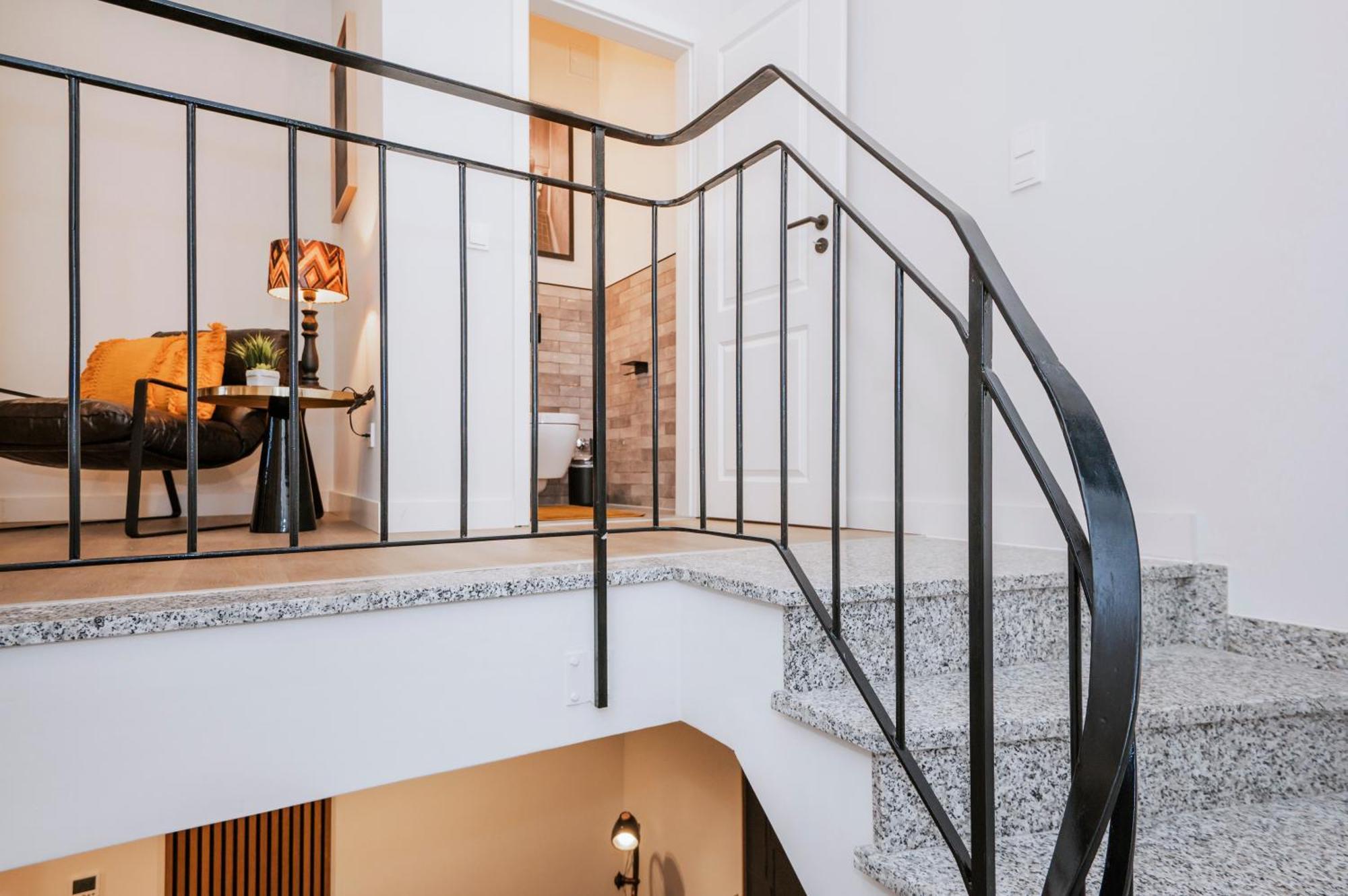 S331 - Luxurious Two Bedroom Duplex Apartment In Cologne Exterior photo