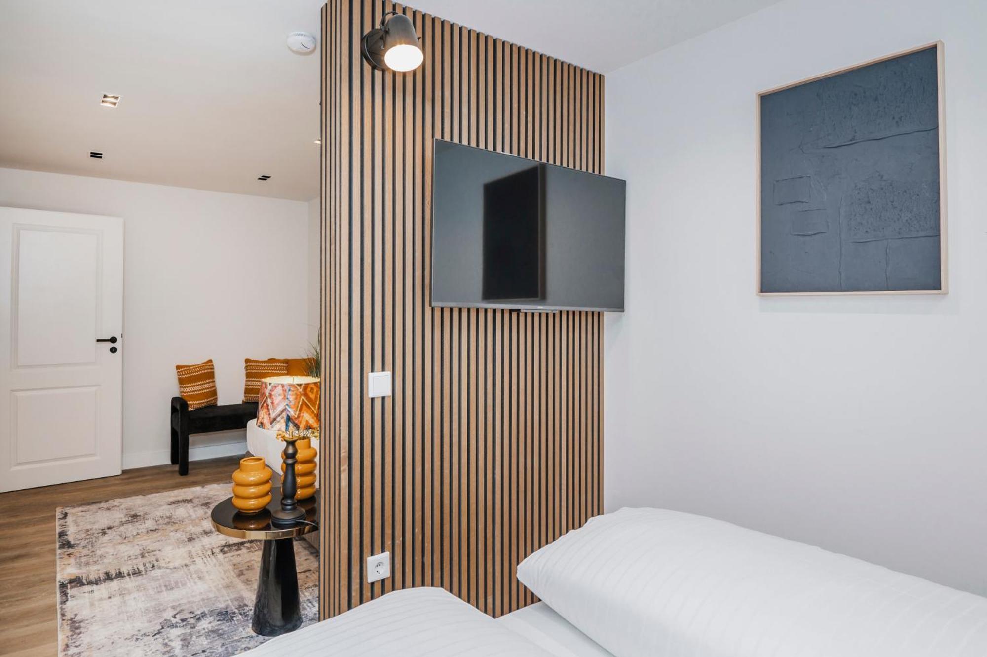 S331 - Luxurious Two Bedroom Duplex Apartment In Cologne Exterior photo